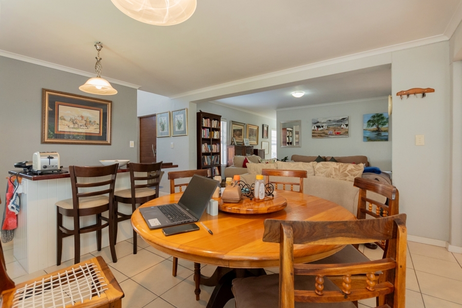 3 Bedroom Property for Sale in Country Club Western Cape